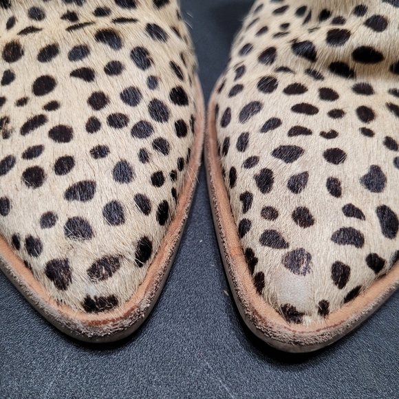 Dolce Vita Sonni Leopard Print Western Calf Hair Pointed Toe Ankle Booties 7.5 - Picture 3 of 11